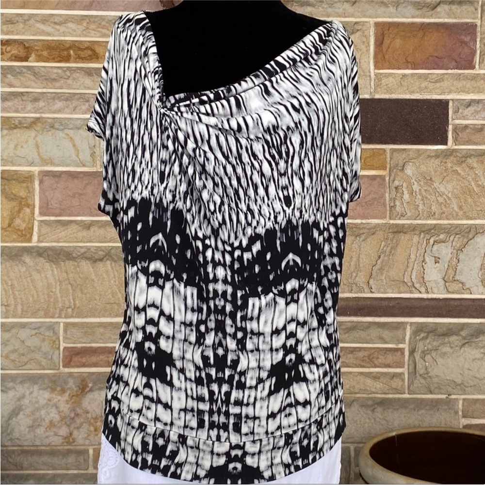 New York & Company Asymmetrical Neckline Top